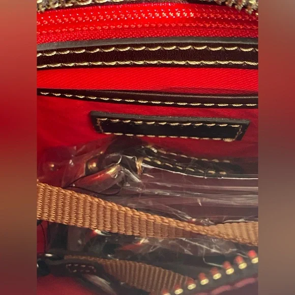 NWT…DOONEY AND BURKE CROC EMBOSSED LEATHER CROSSBODY HANDBAG IN BORDEAUX - Picture 10 of 14